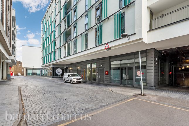 16, 6, Hardwicks Square, London photo 2