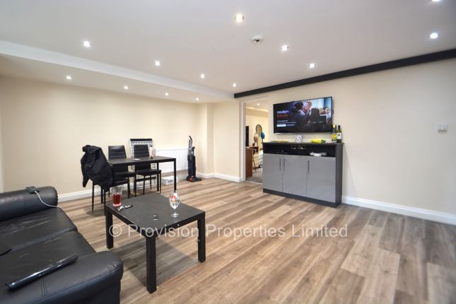 Ashwood Terrace, Headingley photo 2
