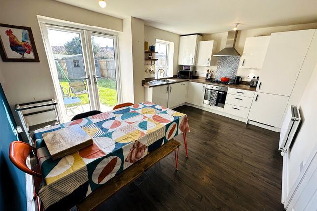 29, Riverside Avenue, Selby photo 3