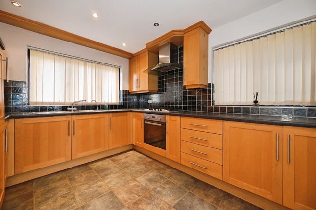 45, Kings Road, Crowthorne photo 5
