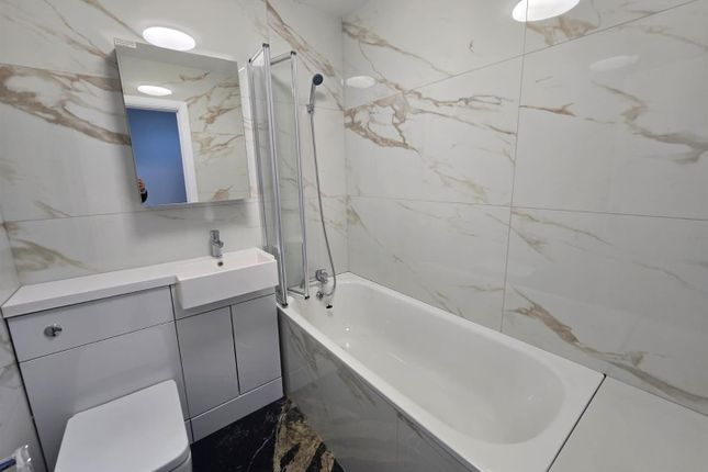 Whatsapp Image 2025-12-11 At 13.15.20.Jpeg