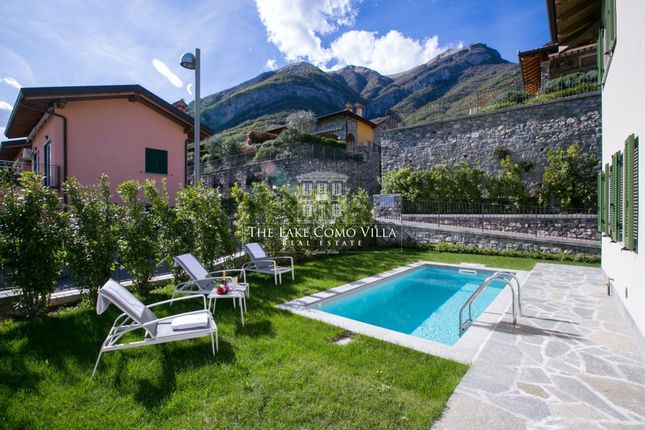 Detached house for sale in Via Febo Sala, 22016 Tremezzo Co, Italy