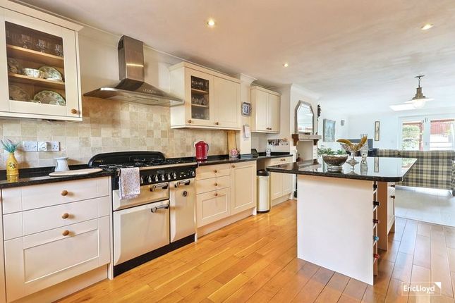 2 Ferrers Meadow, Churston Road, Brixham photo 4
