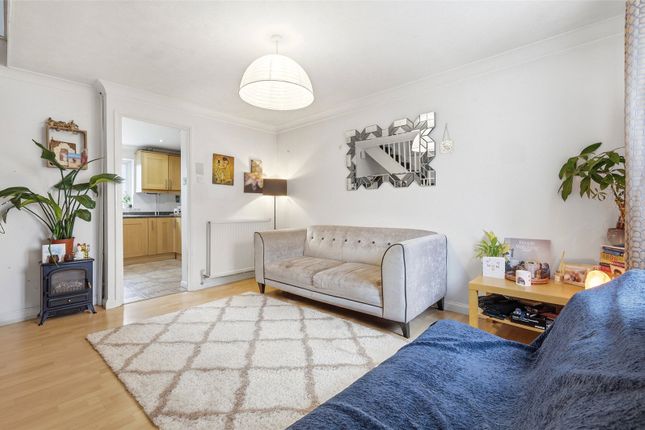 44, Havenside, Southend-on-Sea photo 2