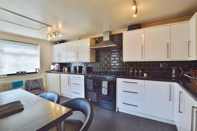 50B, Amberley Road, Slough photo 4