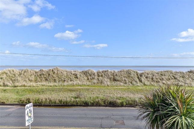 5-bed house on The Parade, Greatstone, £550,000