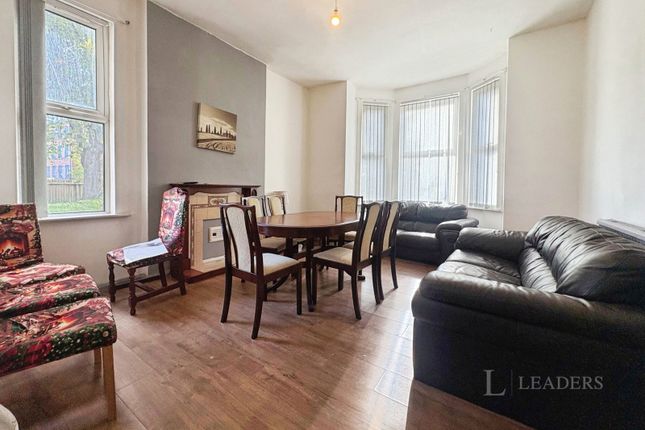 13, Colville Street, Colville Street photo 2
