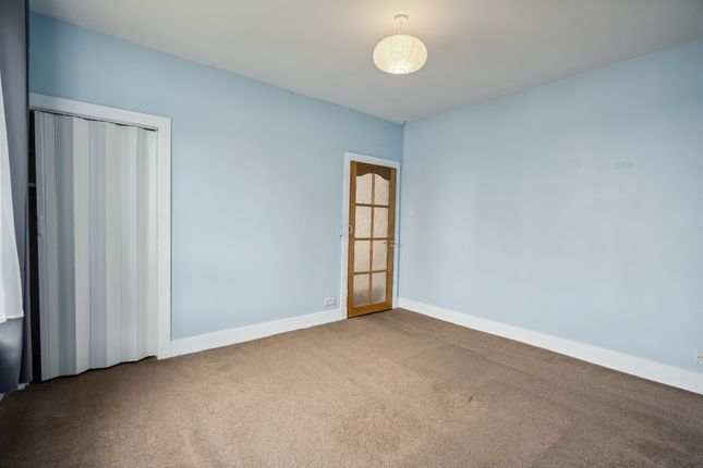 Flat to rent in Duncombe Street, Maryhill, Glasgow