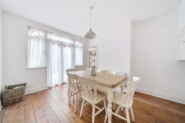 114, Tubbenden Lane, Kent photo 4