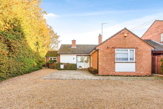 Thumbnail Detached bungalow for sale in Main Street, Weston Turville, Aylesbury