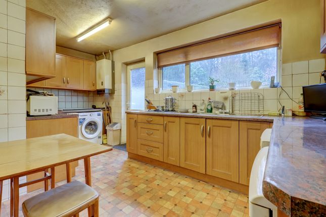 23, Hazlemere Road, High Wycombe photo 4