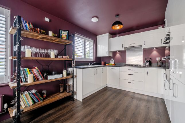 3 Engineers Way, Exmouth Devon, Devon photo 2