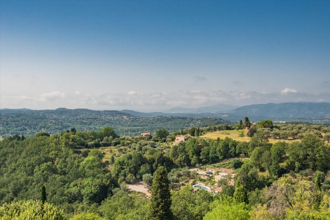 Town house for sale in Châteauneuf-Grasse, Alpes-Maritimes, Châteauneuf-Grasse, France