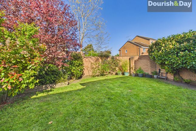 33 Romesco Way, Stafford photo 4