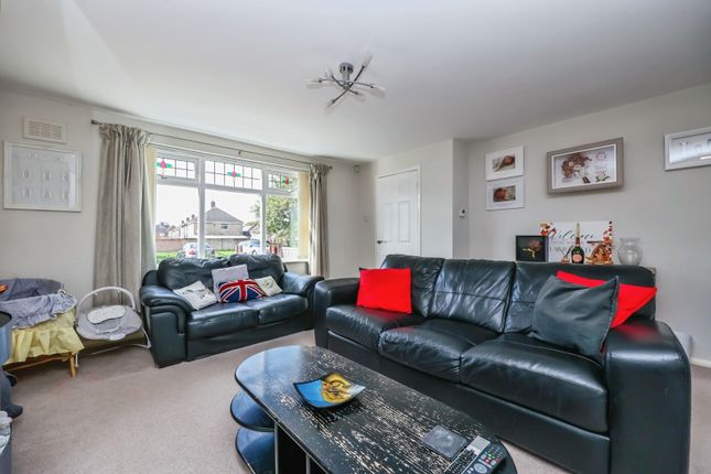 33, Scafell Way, Nottingham photo 4