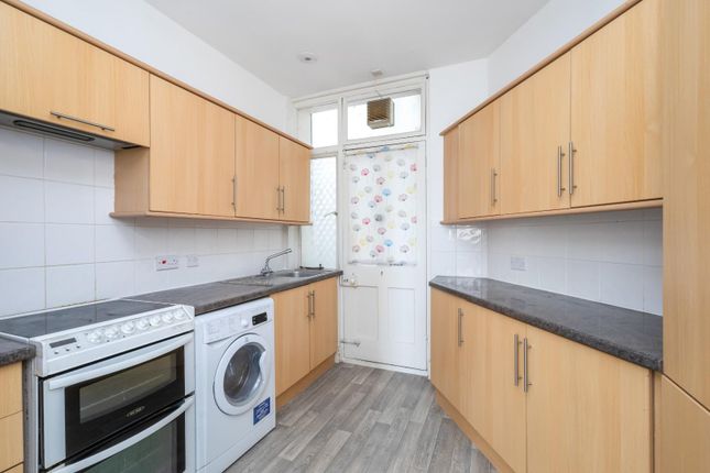Flat 8-6.Jpg