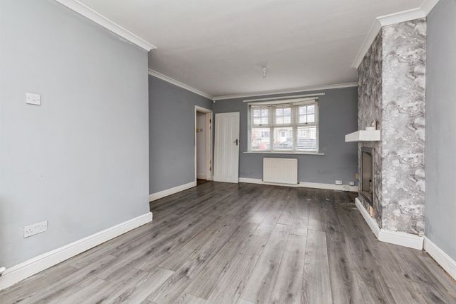 215, Catcote Road, Hartlepool photo 3