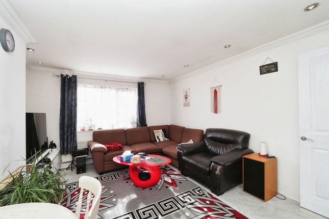 Flat for sale in Trigo Close, Leicester