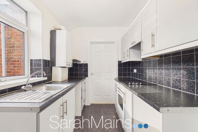 59 Iona Road, Gateshead photo 3