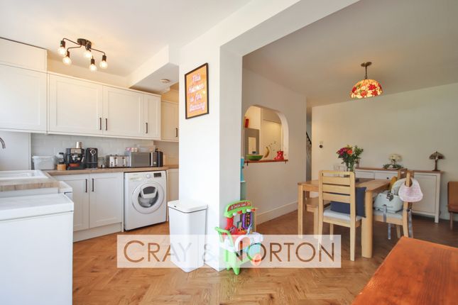 4, Dartnell Road, Croydon photo 2