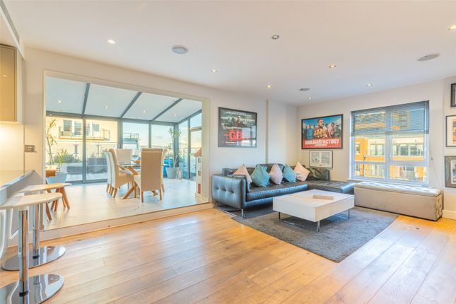Flat for sale in Heritage Avenue, Beaufort Park, Colindale