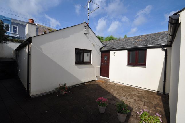 Thumbnail Bungalow to rent in High Street, Falmouth