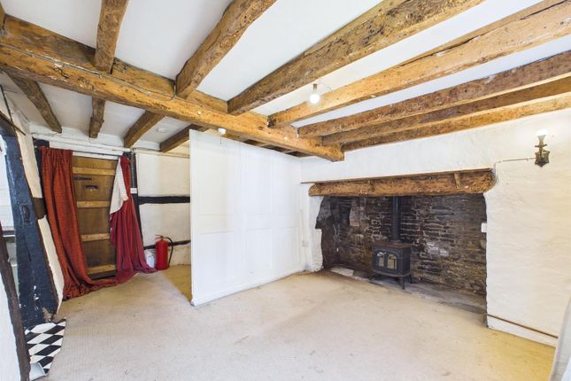 Ivy Cottage, School Lane, Evesham photo 2