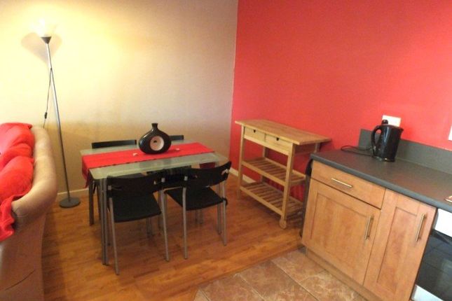 2, ASPECT 14, ELMWOOD LANE, LEEDS photo 5