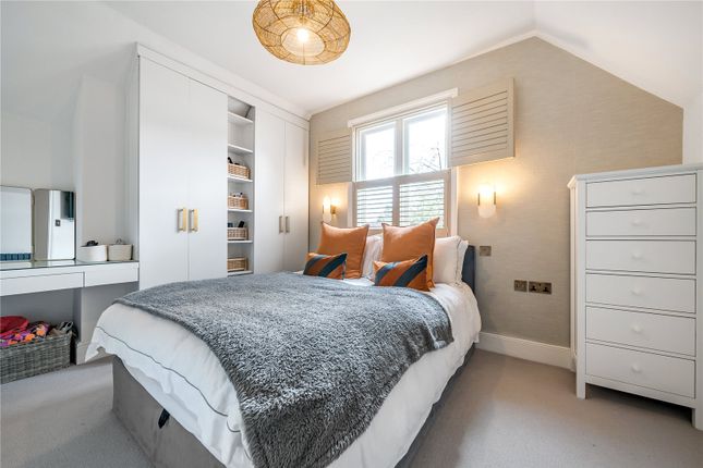 Detached house for sale in Finchley Park, London