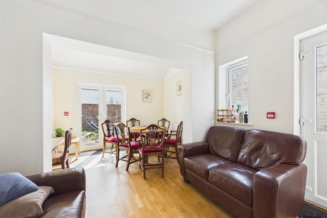 26, Richmond Road, Exeter photo 2