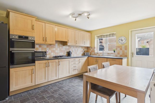 25, Langridge Circle, King's Lynn photo 2