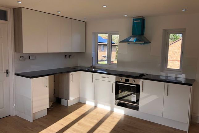 18, Sherwood Drive, Daventry photo 2