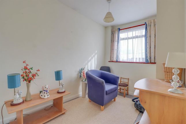 Semi-detached house for sale in Bromfords Drive, Wickford