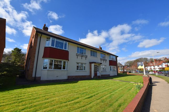 Thumbnail Flat for sale in Scalby Road, Scarborough