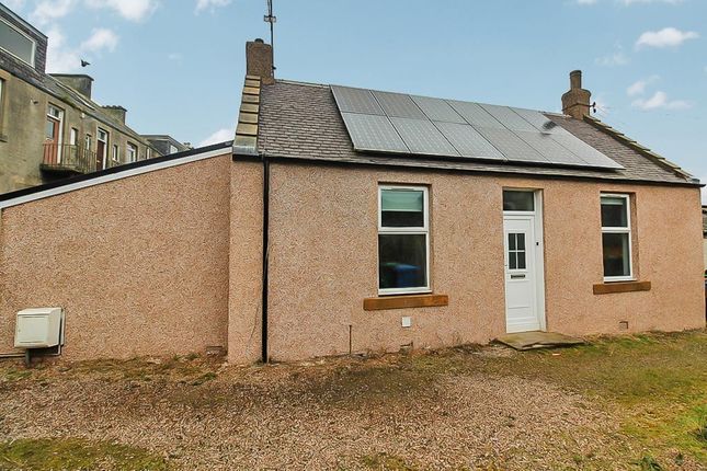 Thumbnail Detached bungalow to rent in The Cottage, Randolph Street, Buckhaven, Leven