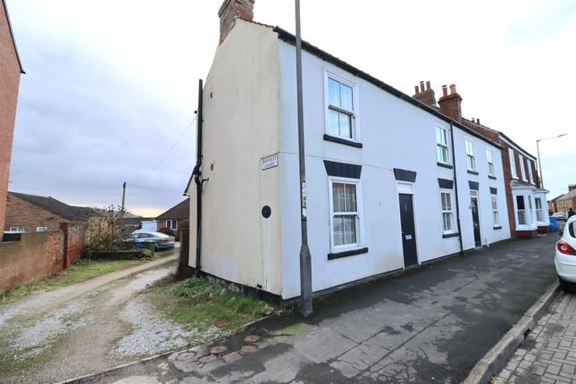 1-bed terraced on York Road, Market Weighton, £125,000