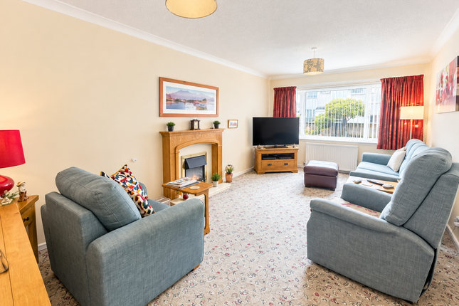51, Bailies Drive, Elgin photo 2