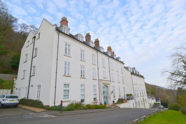 Flat to rent in Apt 7, Wells House, Holywell Road, Malvern