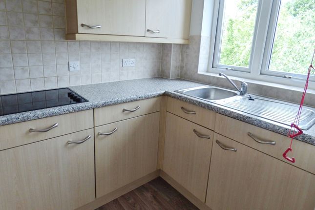 40 Berryfield Court, 10, Bursledon Road, Southampton photo 3