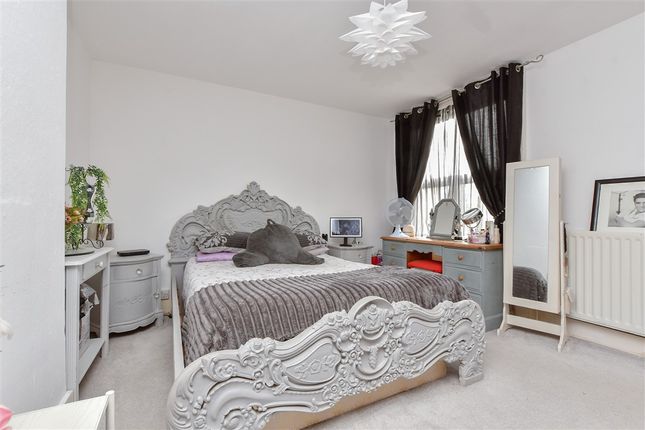 2-bed maisonette on Crawford Gardens, Margate, £112,500