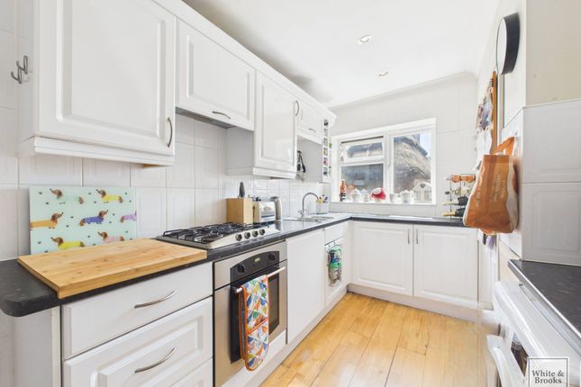 227b, Pagham Road, Bognor Regis photo 3