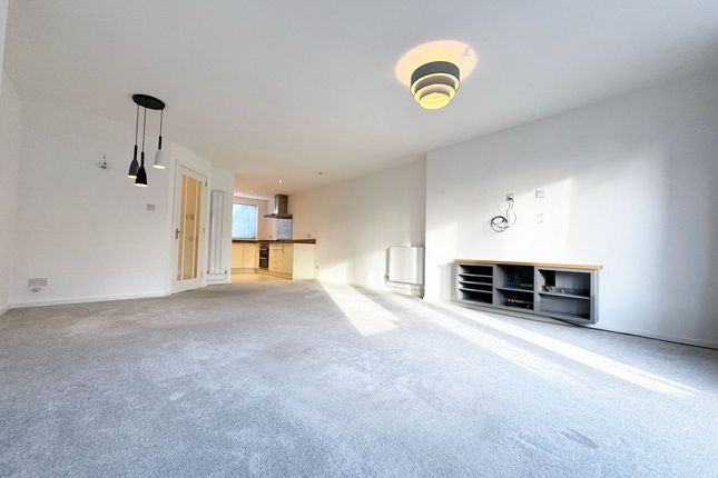 2 Adel Wood Place, Leeds photo 2