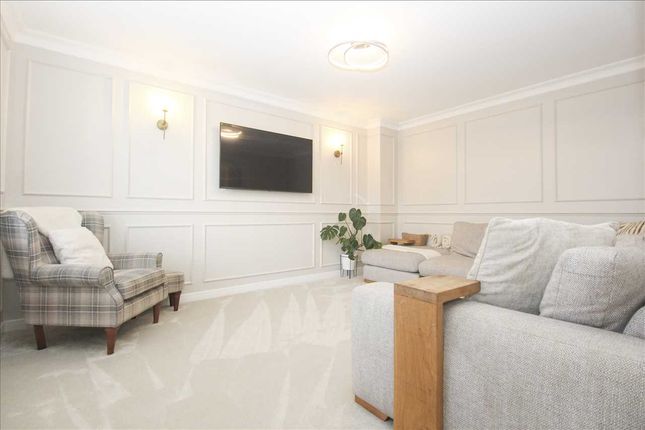 Archerfield Drive, Cramlington photo 3