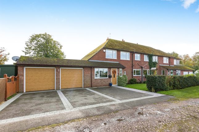 Semi-detached house for sale in Hallfields Drive, Comberford, Tamworth
