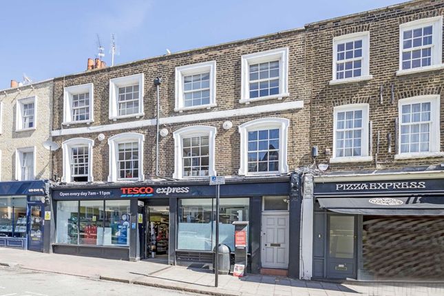 Flat to rent in Highgate High Street, London