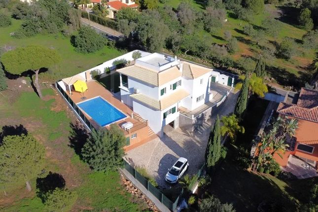Villa for sale in Loulé, Vilamoura, Portugal