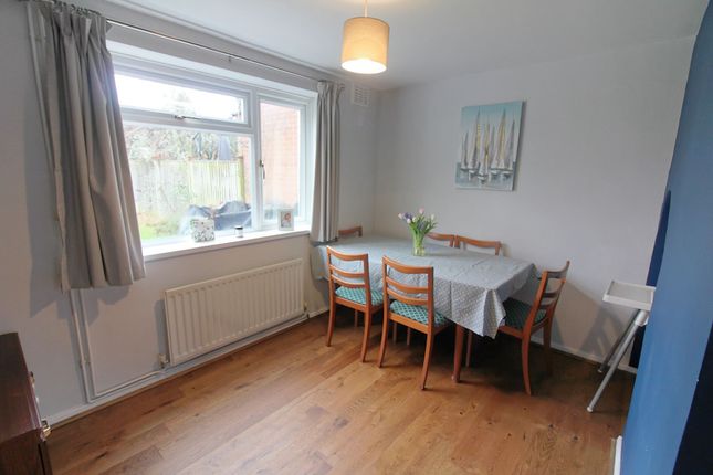 81 Orson Drive, Wigston photo 4
