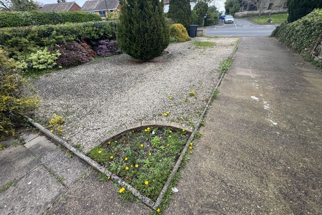 59, Whitnash Road, Whitnash photo 3