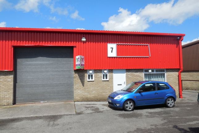 Warehouse to let in Leeway Industrial Estate, Newport
