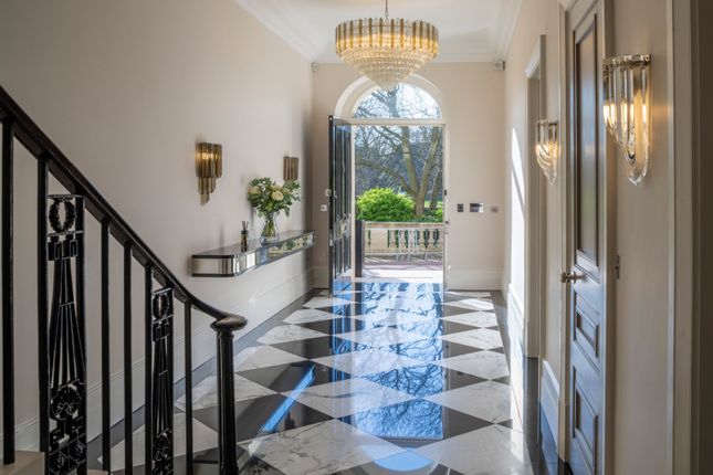 16, Chester Terrace, London photo 5